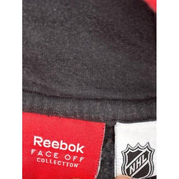 Chicago Blackhawks Reebok Face Off Hoodie Sweater Size M Red Embroidered Logo - Picture 4 of 7